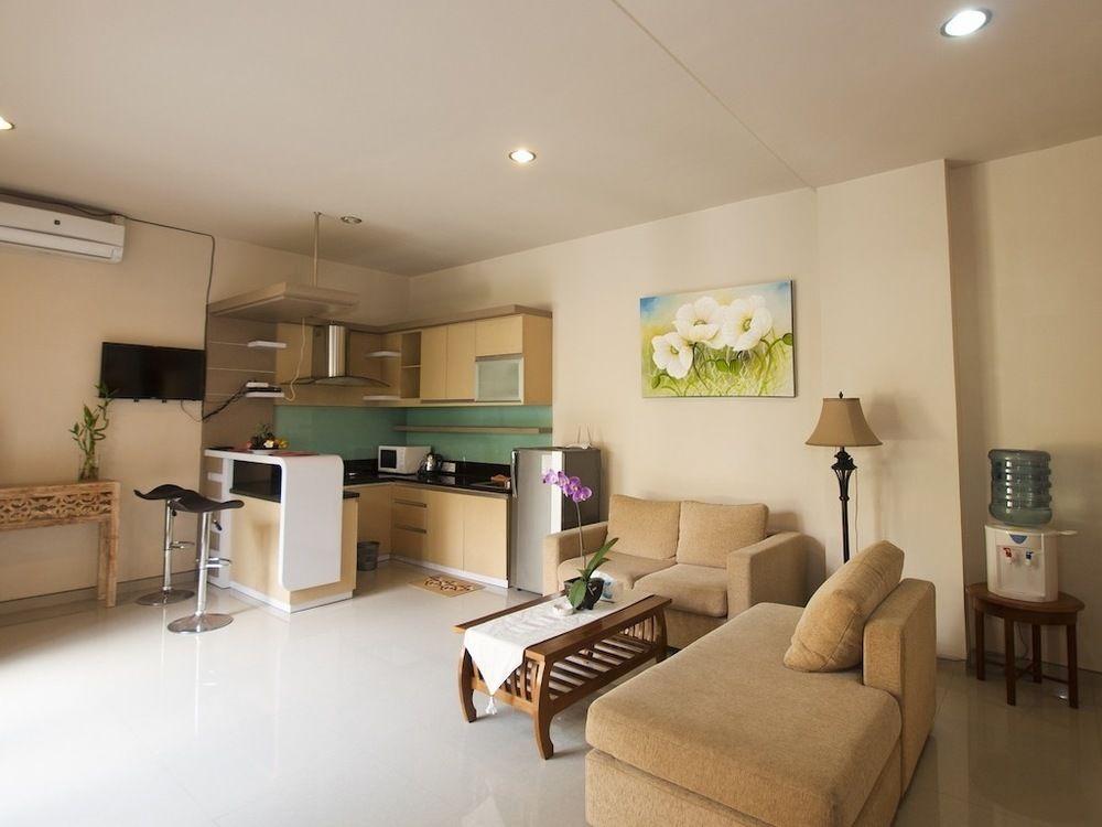 Villa Bougainville Семиняк Екстериор снимка