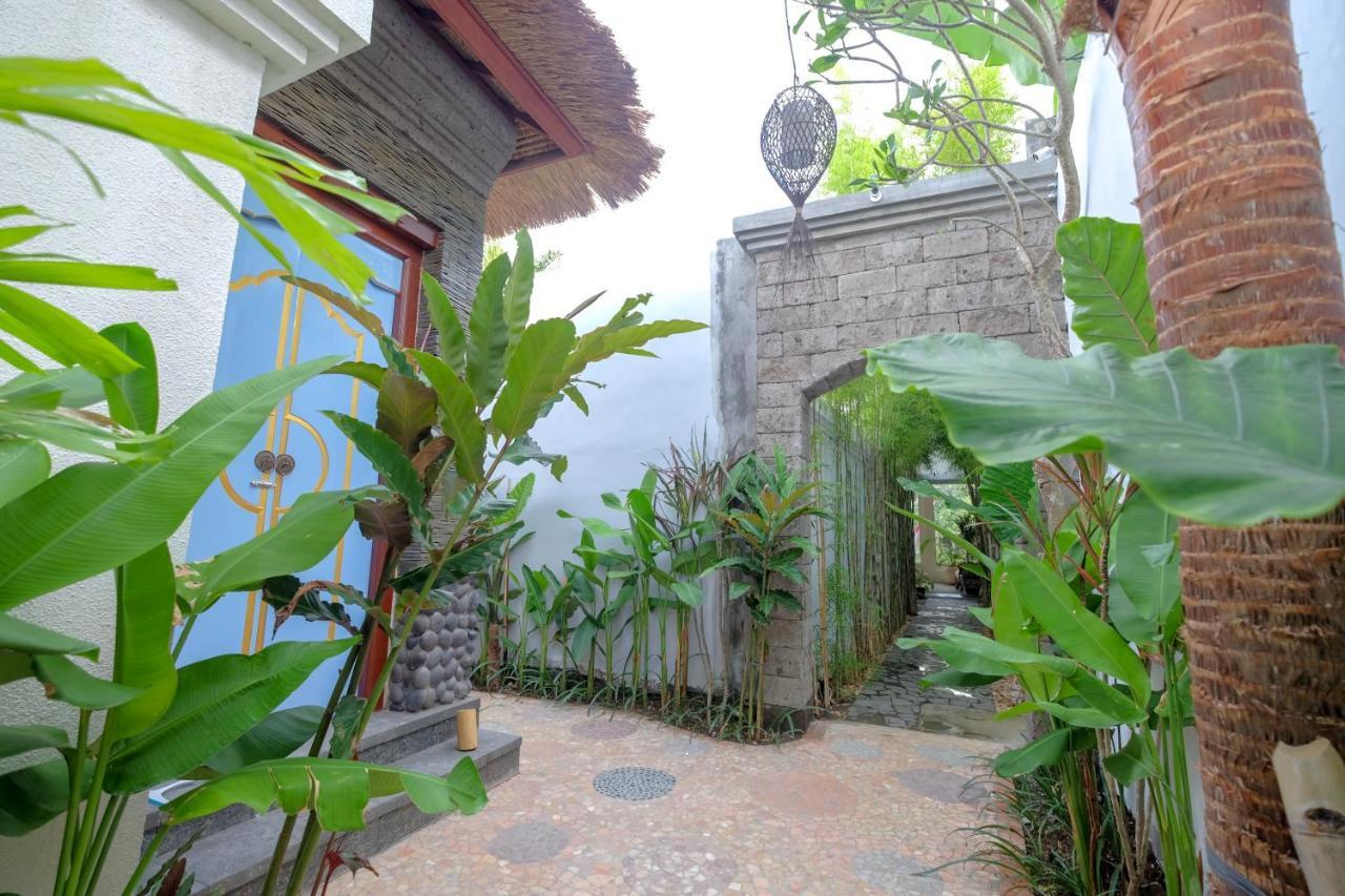 Villa Bougainville Семиняк Екстериор снимка